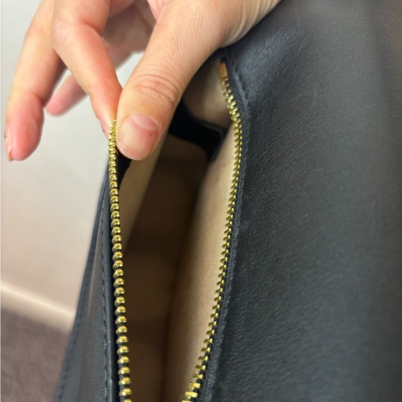 Chloe Black Leather Crossbody Bag - Picture 13 of 13